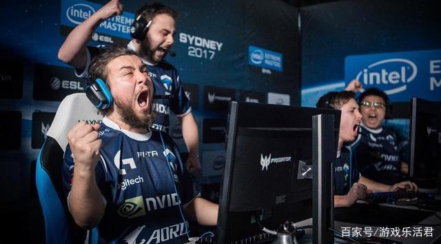 汉密尔顿连续提出技术诉求！法拉利2026赛车或成其翻身关键