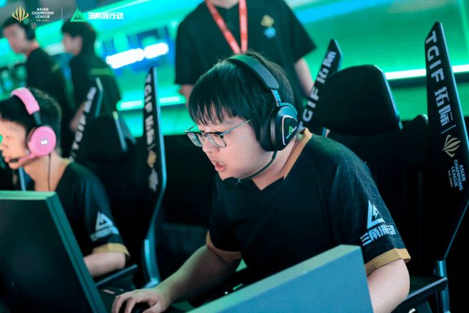 全国田径大奖赛青岛站：徐卓一林雨薇分获冠军 夏思凝季军吴艳妮未参赛