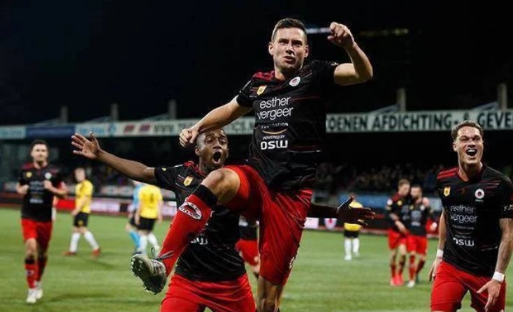 朱彦西曾是 朱彦西曾是