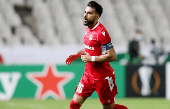 打手引发争 打手引发争